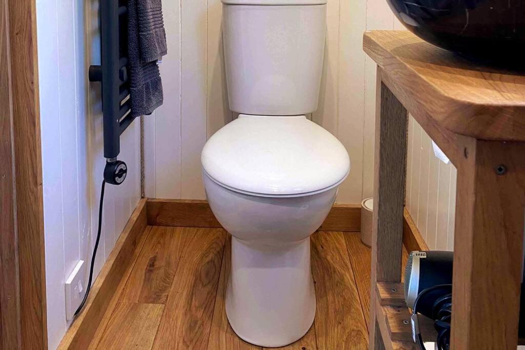 The Hereford Hut, Charming 1 Bedroom Shepherds Hut Callow 외부 사진